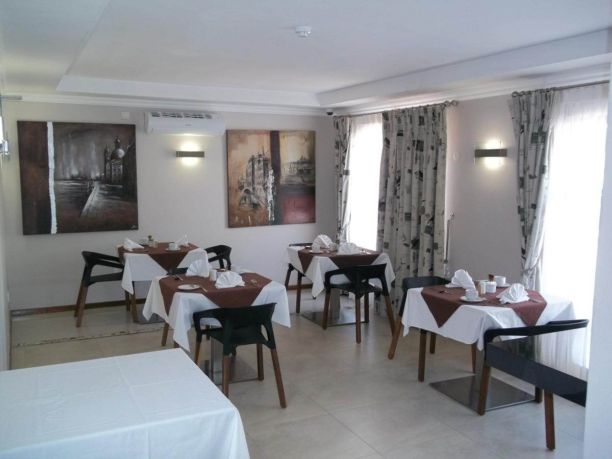 Regent Kgale Lodge Gaborone Bagian luar foto